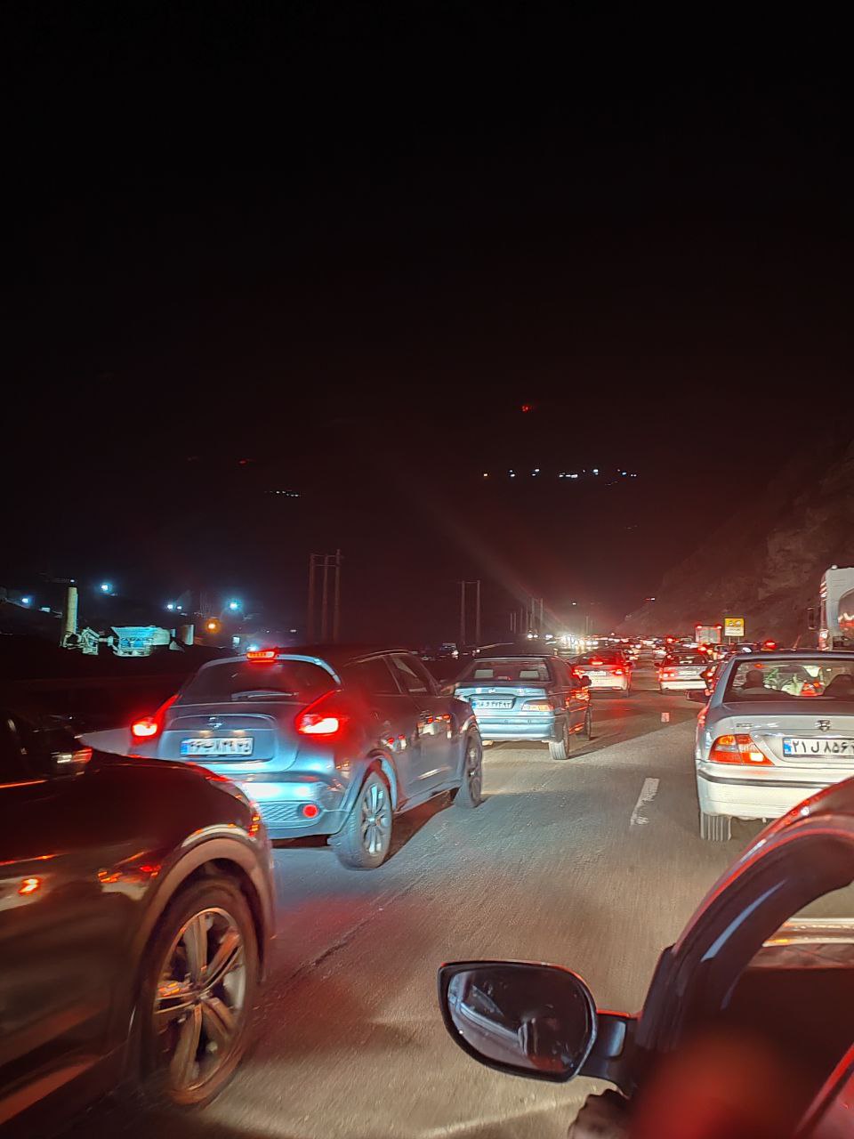 ترافیک وحشتناک در ورودی گیلان