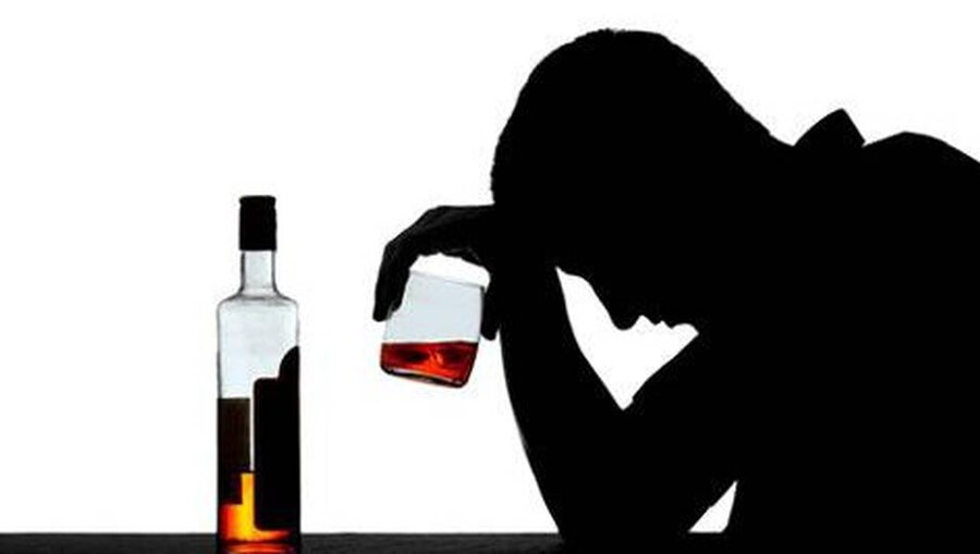درخواست مهم از مصرف کنندگان مشروبات الکلی