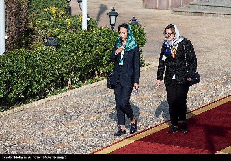 حجاب زنان بلاروسی در سفر به ایران
