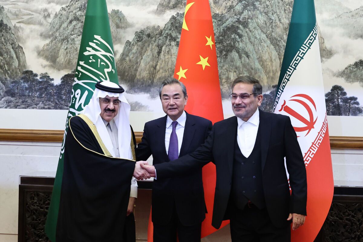 اولین واکنش چین به پادرمیانی میان ایران و عربستان