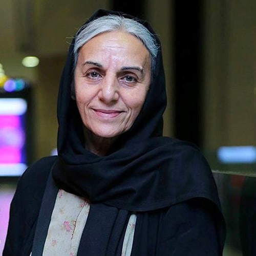 بازیگر زن فعال در تلویزیون، کشف حجاب کرد