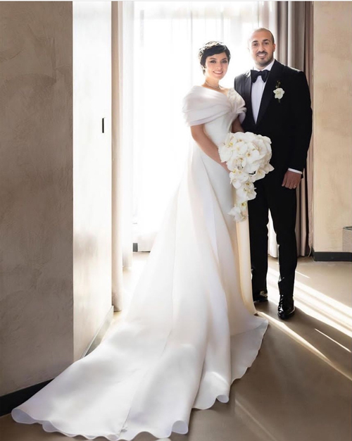 لباس عروس شیکِ بازیگر مشهور ترک در مراسم ازدواجش