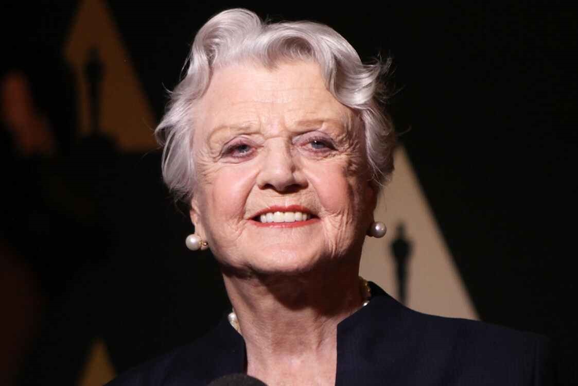 Angela-Lansbury-kb-2x1-2-220523-f1b167