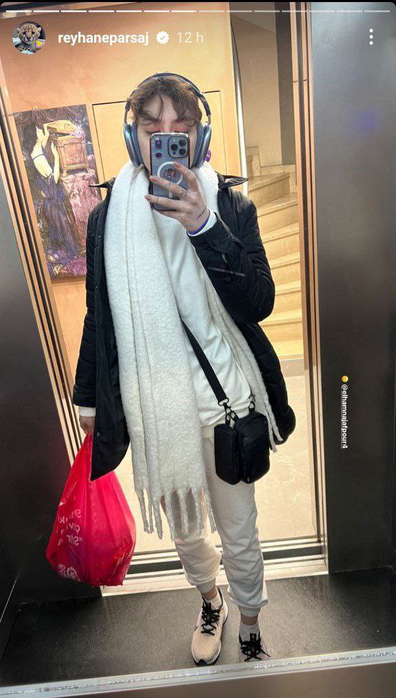 سلفی جدید بازیگر زن پرحاشیه در آسانسور