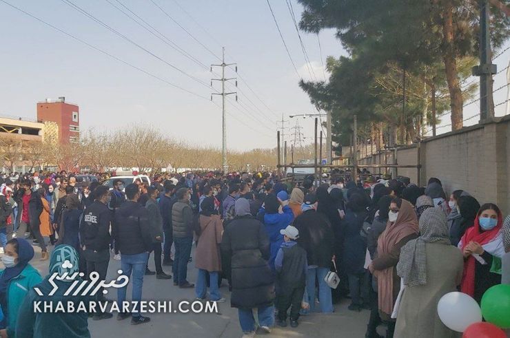اتفاقات جنجالی ورزشگاه مشهد بیخ پیدا کرد