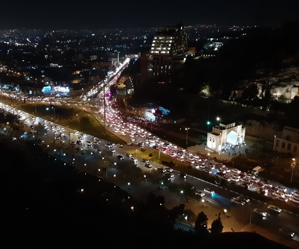 ترافیک ۵ کیلومتری در ورودی‌های شیراز