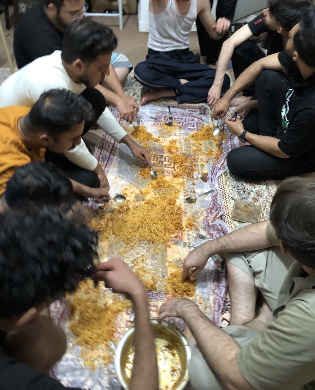 عکس های لو رفته و کاملا خصوصی از چند خوابگاه دانشجویی در ایران