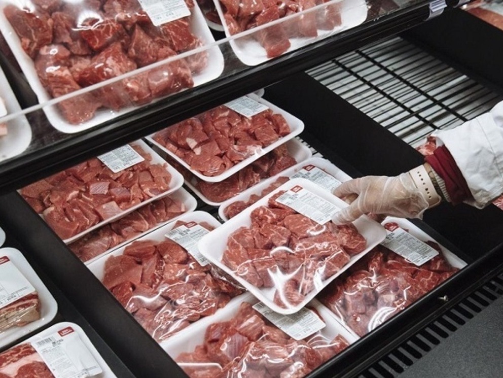 راهکار عجیب دولت برای کاهش قیمت گوشت