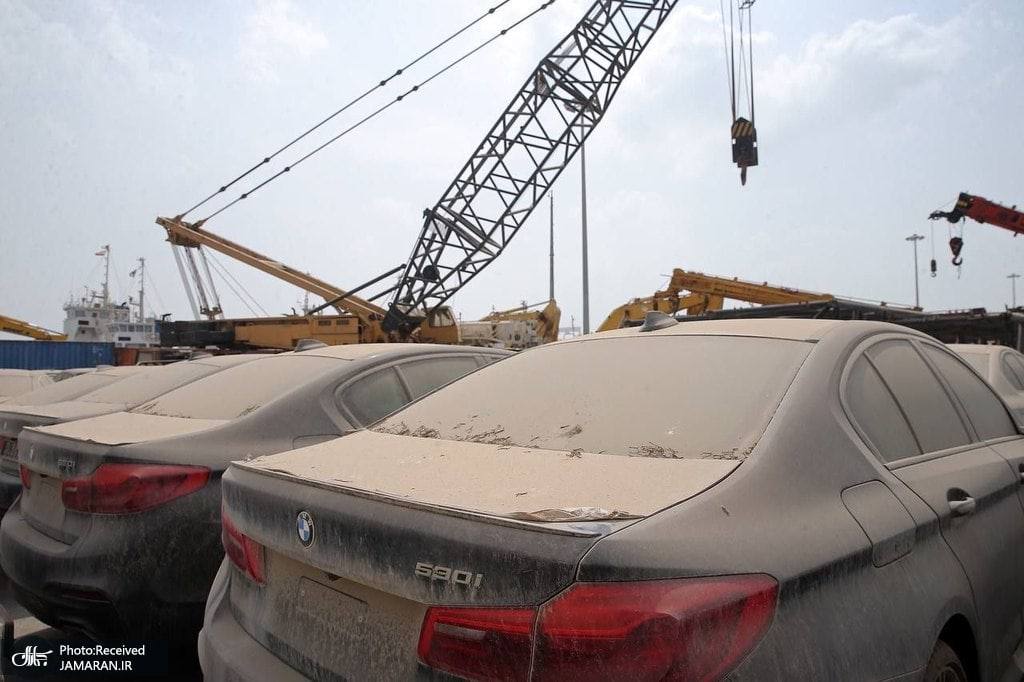 خودروهای لوکس، گرفتار در انبار گمرک بوشهر