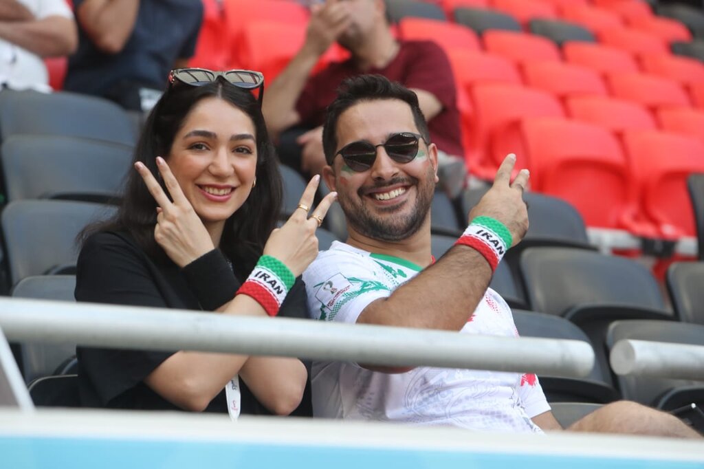 عکسهایی برای نرمالایز بیحجابی در ایران؟