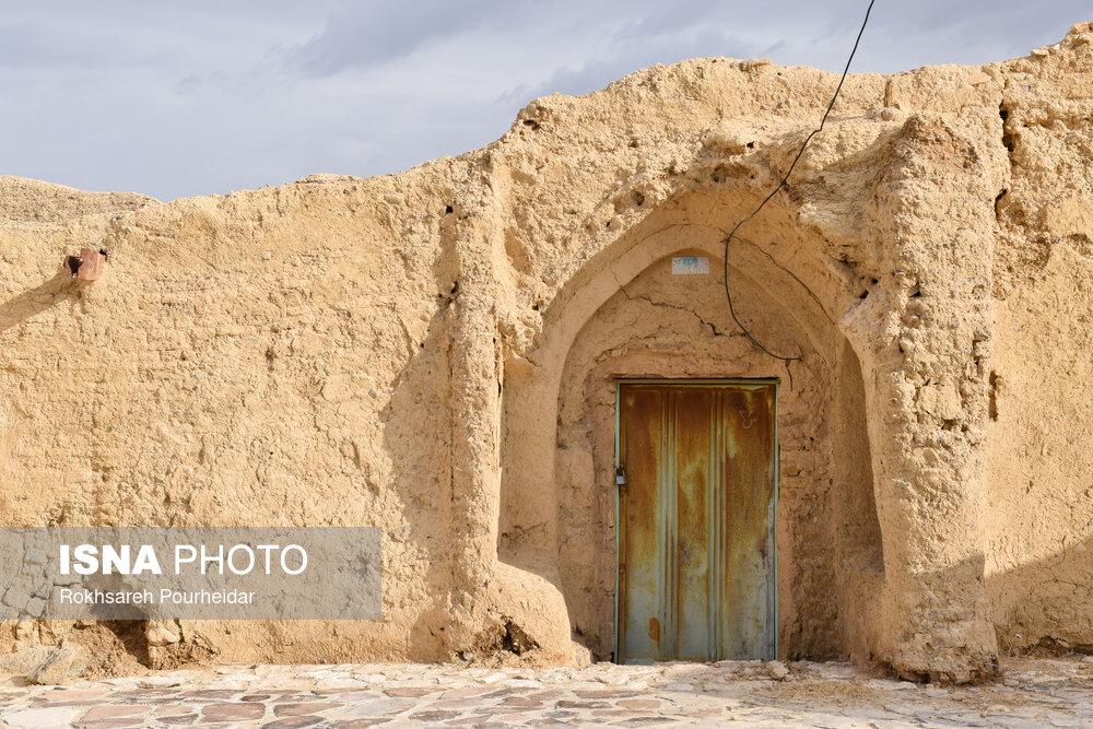 بقایای روستایی که پسر کاوه آهنگر بنا نهاده است