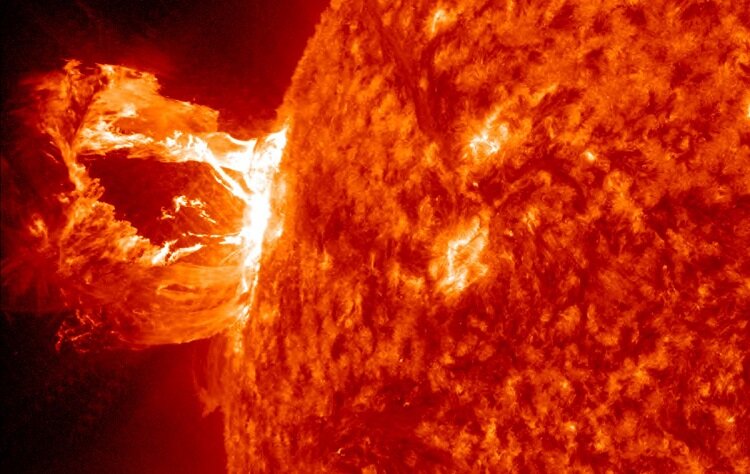 دانشمندان زمان مرگ خورشید را مشخص کردند