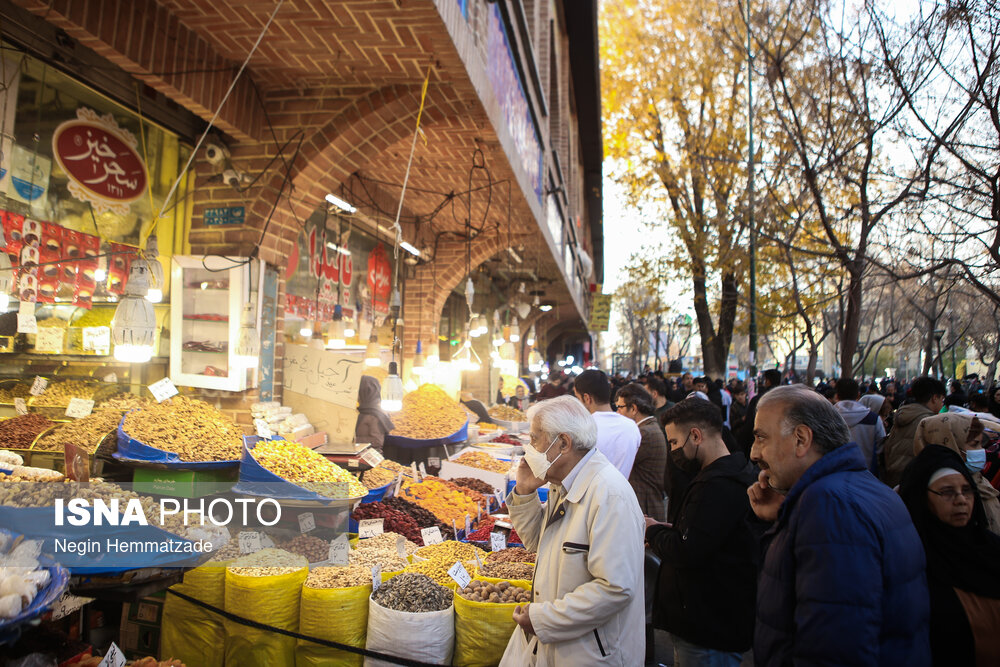تصاویری از بازار تهران در آستانه بلندترین شب سال