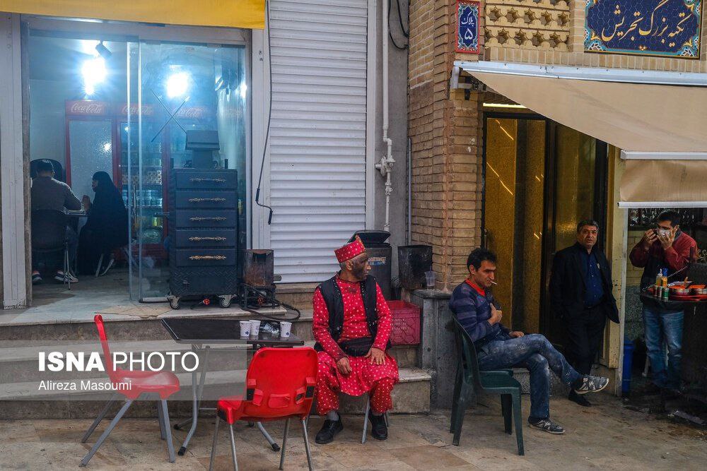 تصاویر؛ حاجی فیروزهای خیابان ولیعصر تهران 