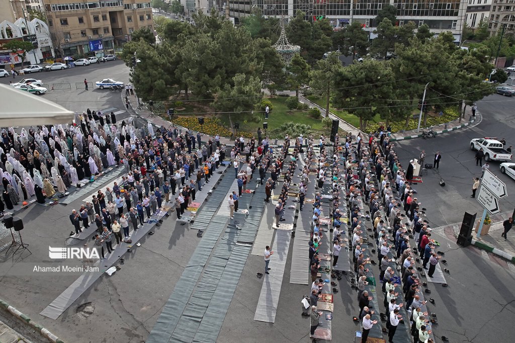 جنجال باورنکردنی و ادامه‌دار بر سر نماز عید فطرِ تهران
