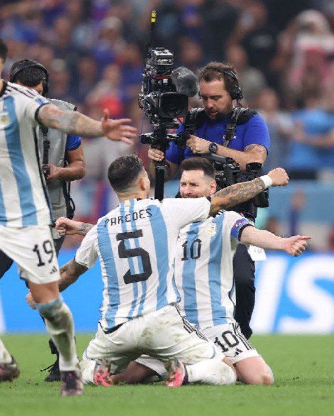 گریه‌های مسی بعد از آخرین پنالتی آرژانتین