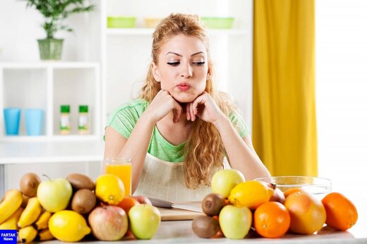 چهار نشانه خطرناک در مصرف میوه