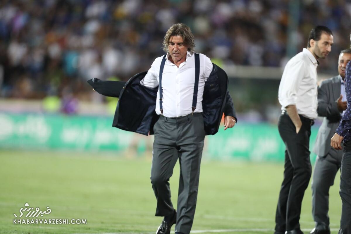 واکنش عجیب سرمربی تیم ملی به شکست ایران