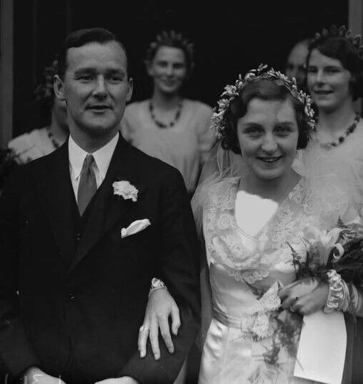 تصاویر جالب از عروسی خانم مارپل ۹۱ سال پیش