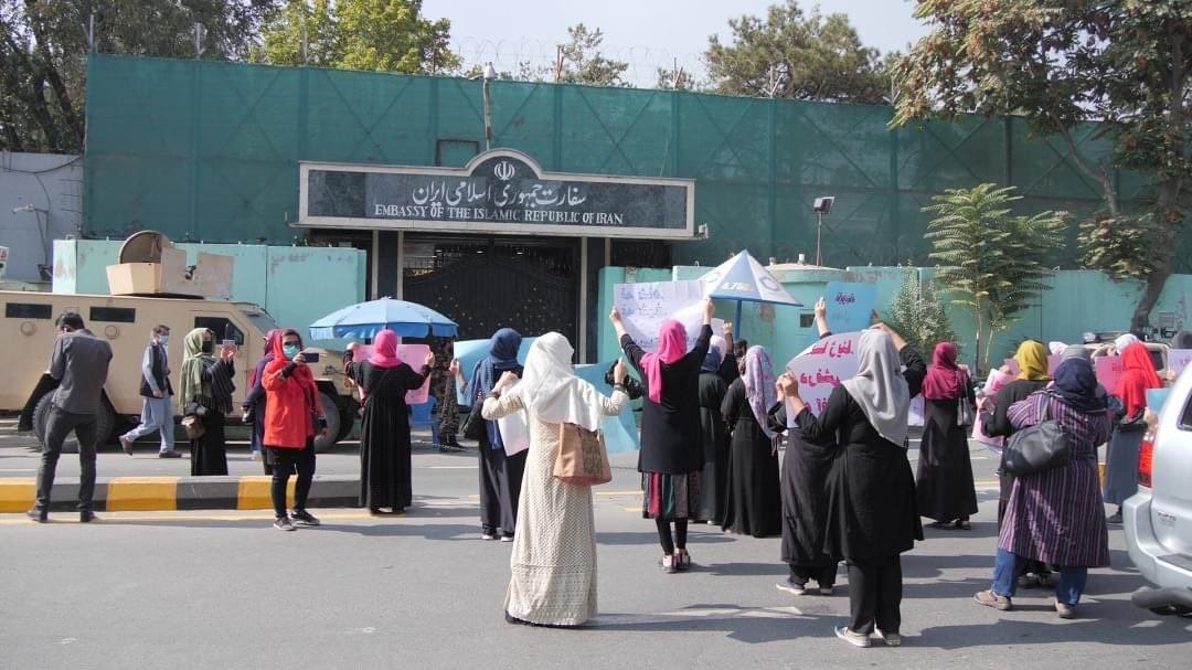 تجمع زنان افغانستان در حمایت از مهسا امینی