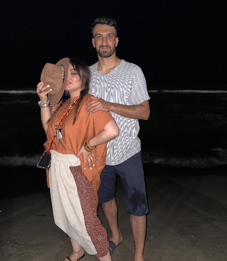 دو تصویر تازه از خانواده حسین ماهینی