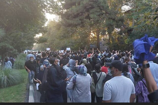برگزاری تجمع در اعتراض به فوت «مهسا» در تهران