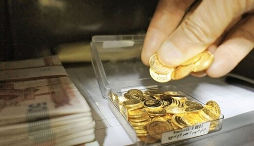 بازار طلا و سکه کاهشی می‌شود