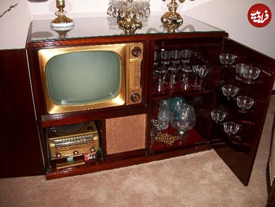 خاص‌ترین طراحی‌های قدیمی تلویزیون؛ از قایق تا کلاه فضانورد! 