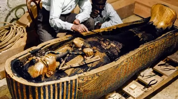 نشانه‌ی جدید از حضور فرازمینی‌ها در مصر باستان