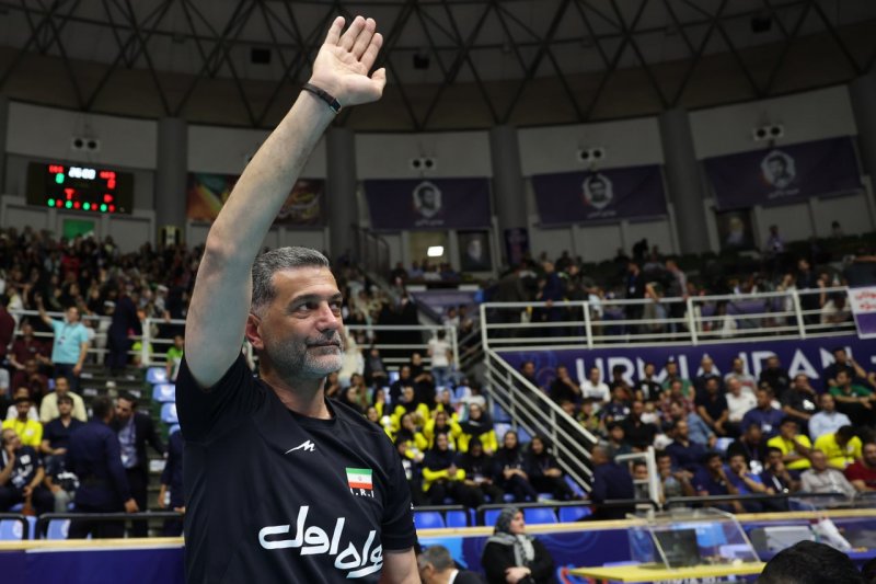 اعتراف جالب سرمربی والیبال درباره بازی با عراق  