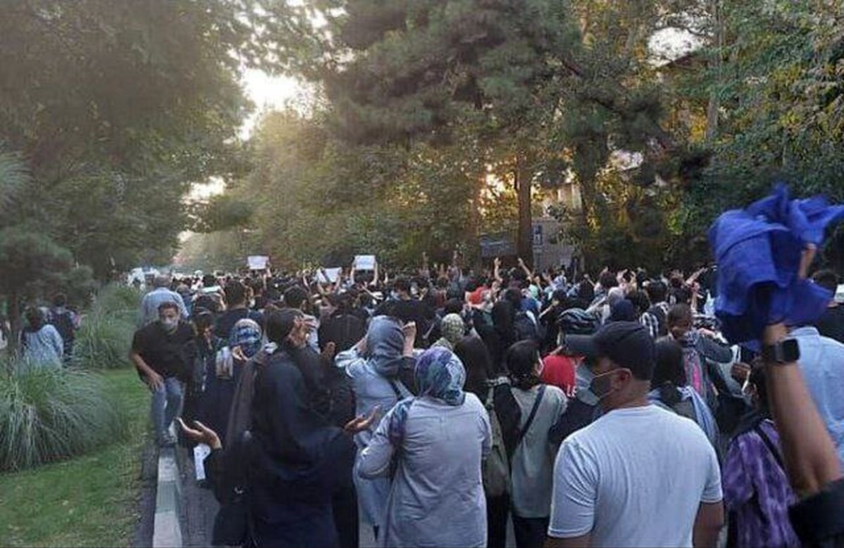 کیهان دلیل اعتراضات دهه‌ هشتادی‌ها را برملا کرد!