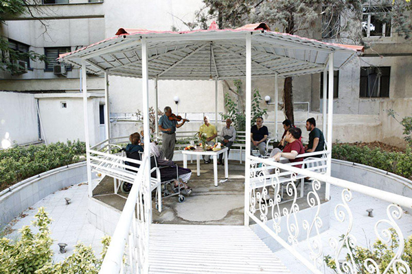 لیست بهترین خانه سالمندان تهران + آدرس، شماره تلفن و قیمت