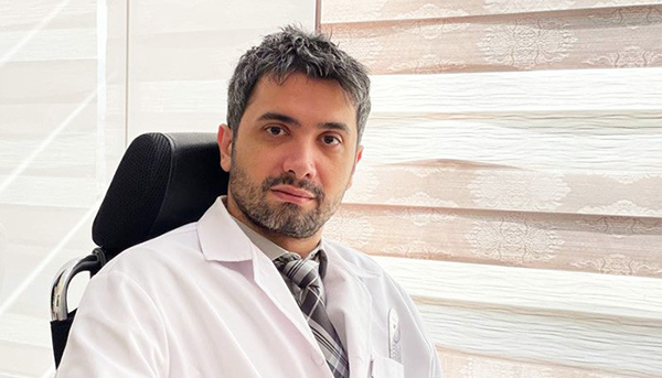 بهترین دکتر متخصص کمر و ستون فقرات در تهران کیست؟