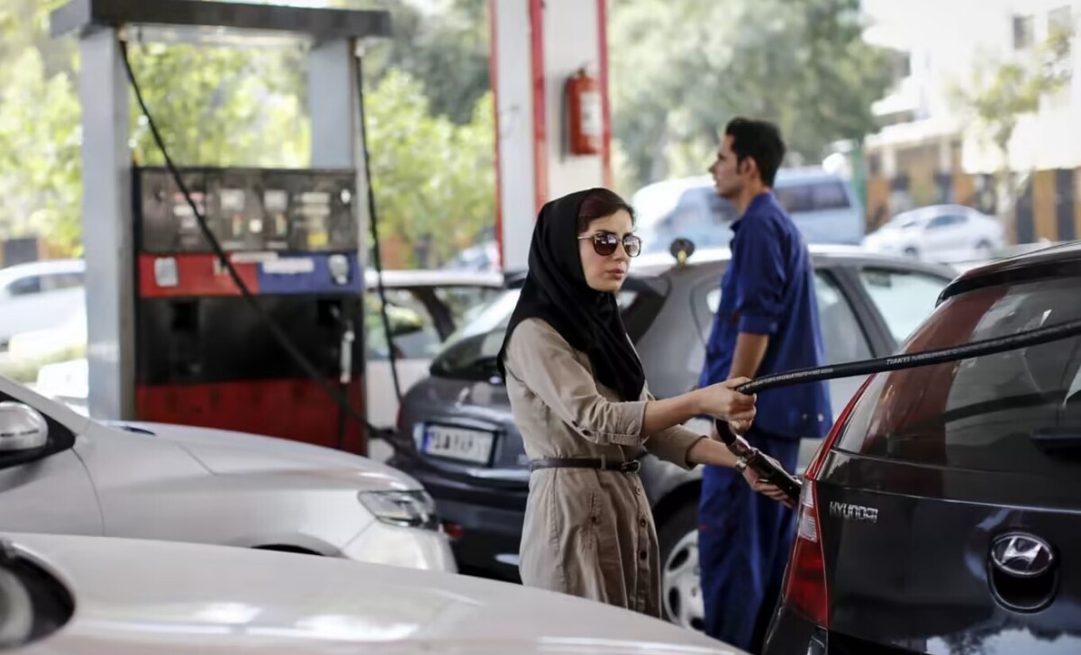 صف بنزین‌ در ایران توجه جهان را جلب کرد!