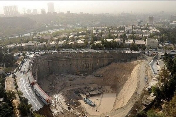 تصاویر هولناک از ۷۰هکتار حفره‌ عمیق در تهران