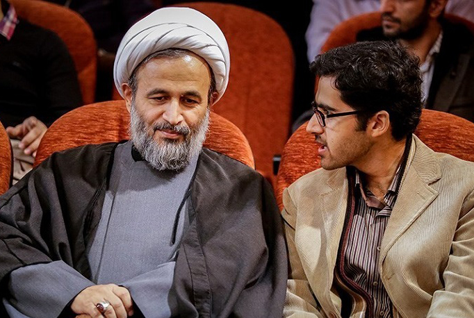 این دو نفر، گرداننده اصلی تمام تجمعات علیه بی‌حجابی هستند