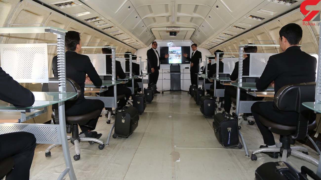 هواپیماهای مسافربری کلاس درس پسرهای تهرانی 