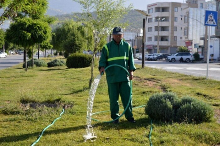 شهرداری: کاشت چمن در تهران ممنوع است