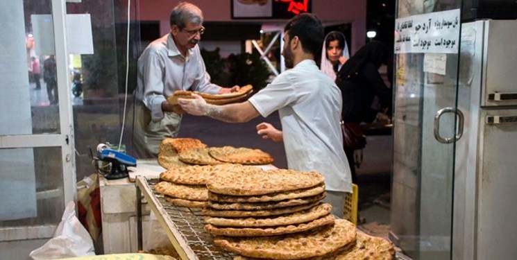 عکسی از حرکت تحسین‌برانگیزِ یک نانوایی در تهران