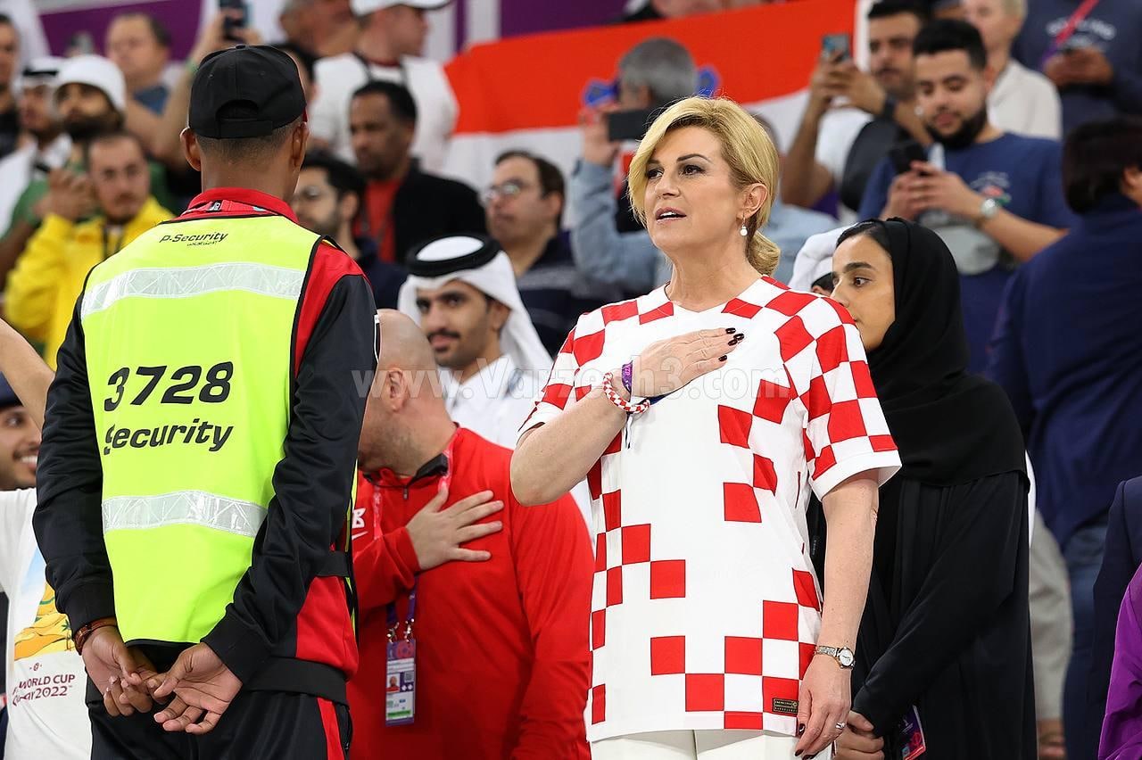 پوشش جالب خانم رئیس‌جمهور در بازی کرواسی 