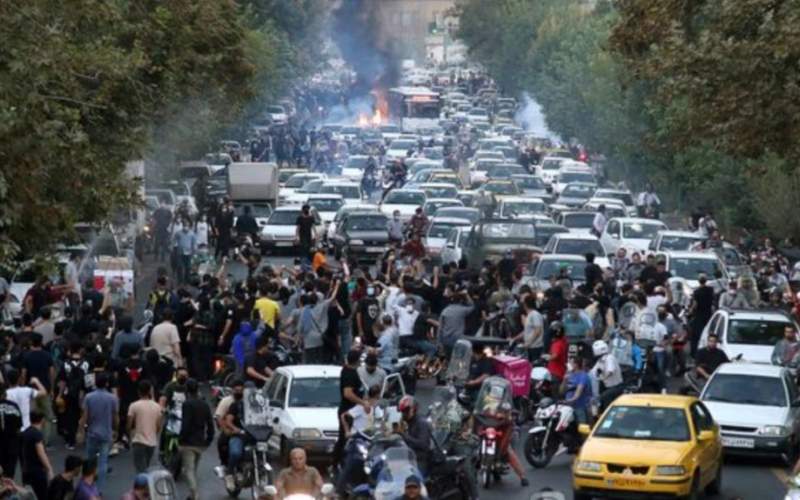 معترضان ایرانی چند نفرند؟ هشت میلیون؟ چهل میلیون؟