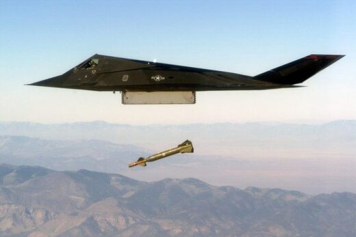 شکار جنگنده پنهانکار آمریکا با موشک قدیمی