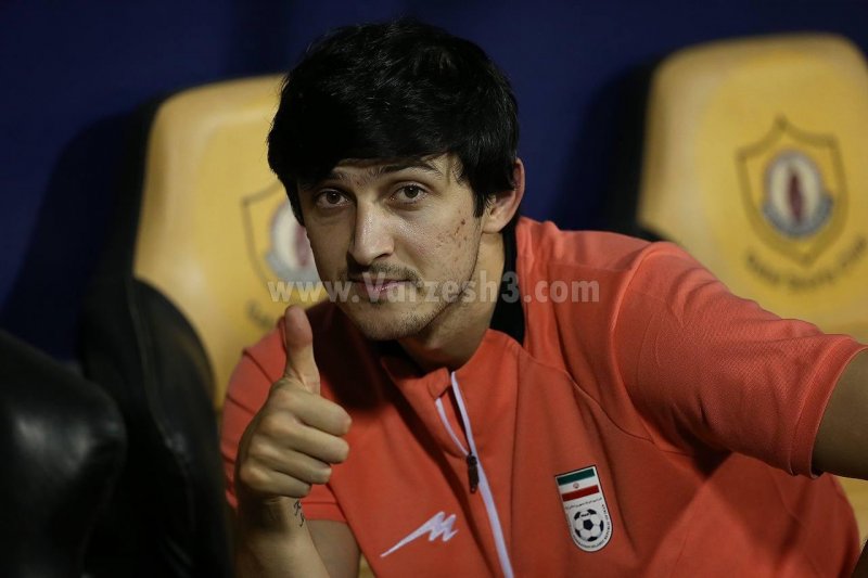 سردار به جای تمرین تیم ملی در سالن والیبال!