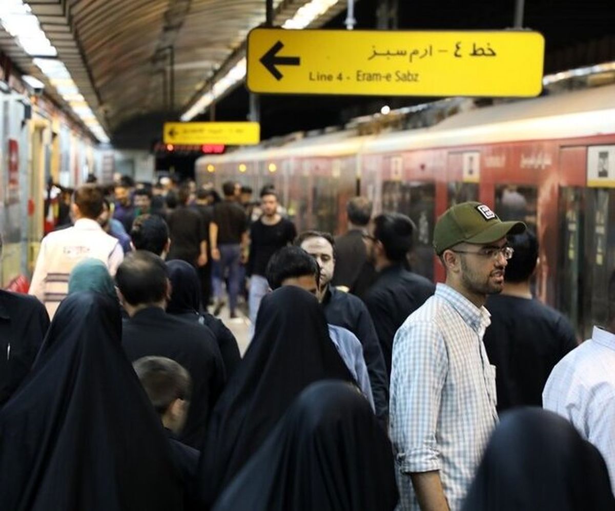 مناقشه تازه بر سر حجاب در ایستگاه‌های مترو