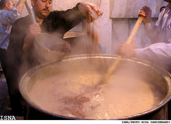 تاریخچه شله مشهدی به چه دورانی باز می‌گردد؟