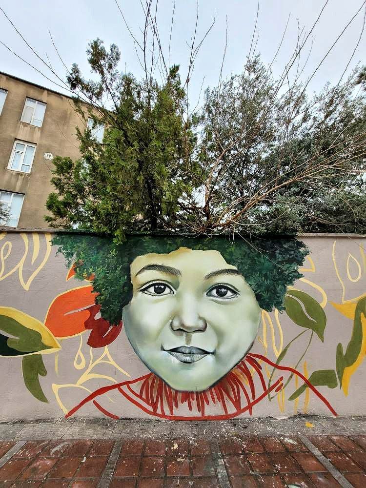 نقاشی حیرت‌انگیز بر روی دیوار یکی از معابر تهران