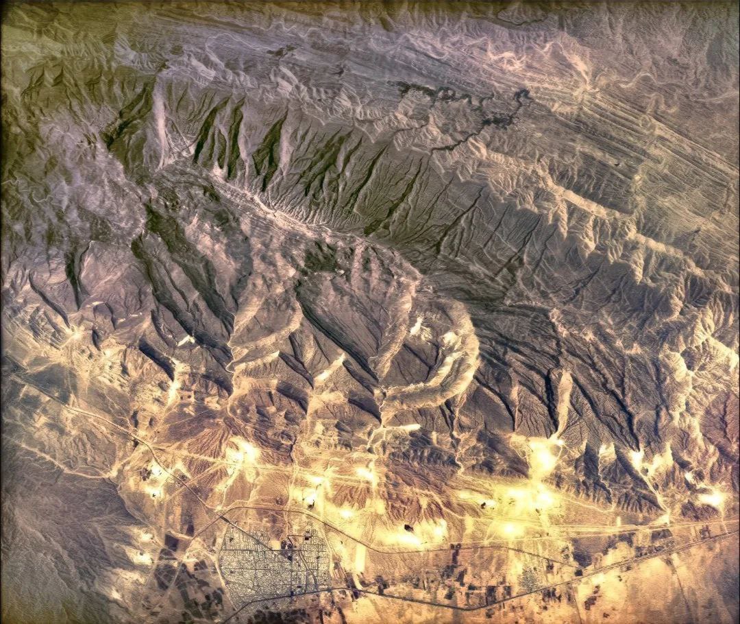  تصاویر رنگیِ و دیدنی ماهواره ایرانی از زمین