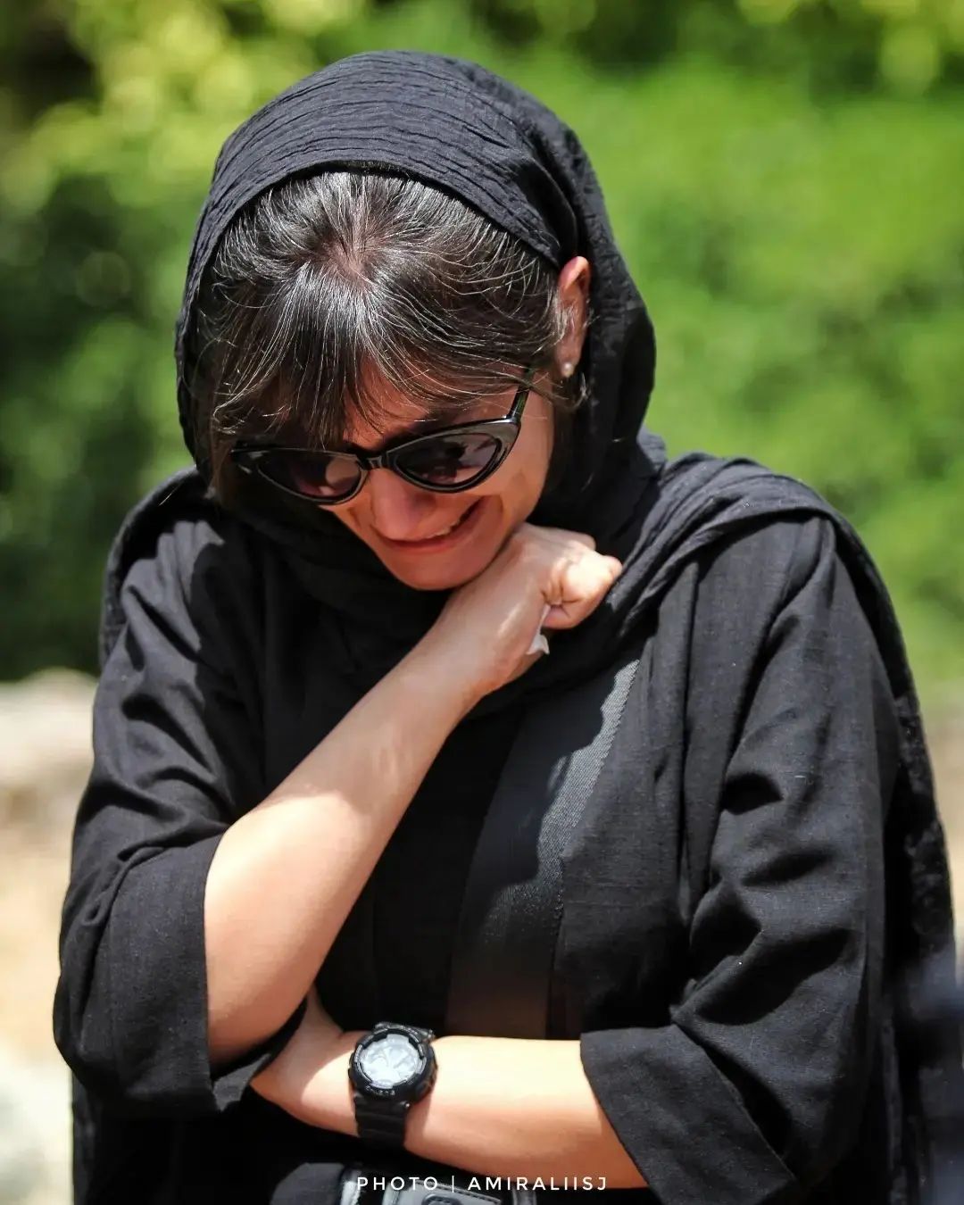 اشک های پردیس احمدیه در سوگ رضا حداد تمامی ندارد