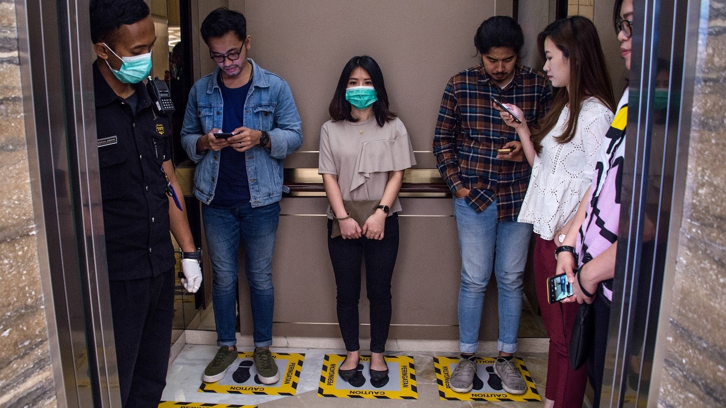 شیوع رفتارهای غیراخلاقی در آسانسور، سوژه کاربران شد
