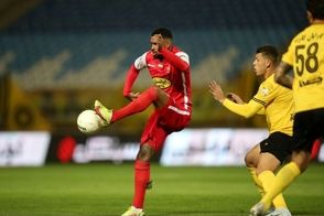 خلاصه بازی پرسپولیس یک - مس رفسنجان صفر